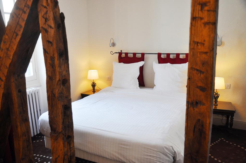 Hotel De France Auch Phòng bức ảnh