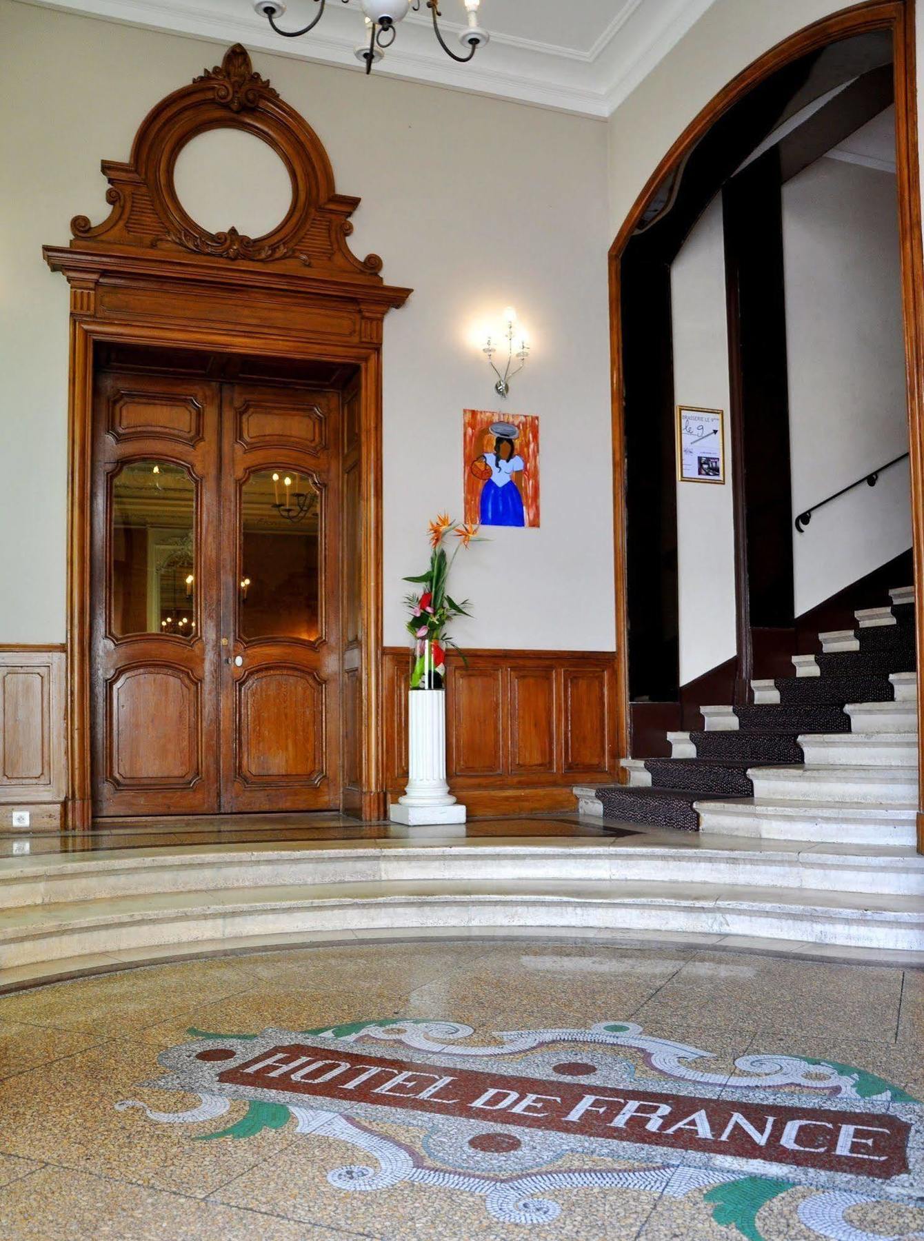 Hotel De France Auch Ngoại thất bức ảnh